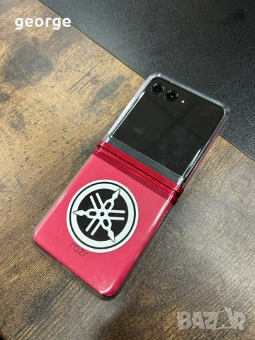 Телефон Motorola Razr 40 Ultra 256 GB, снимка 8 - Motorola - 52847414