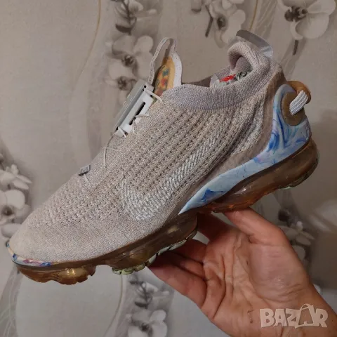 оригинални маратонки NIKE AIR VAPORMAX 2020 FLYKNIT  номер 42 ,5 