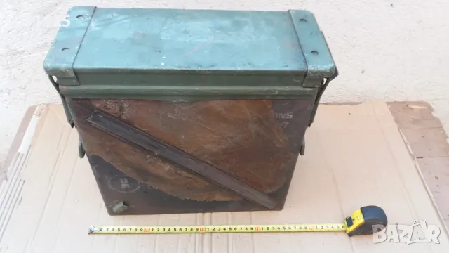 масивна военна метална кутия за инструменти , снимка 3 - Антикварни и старинни предмети - 48200983
