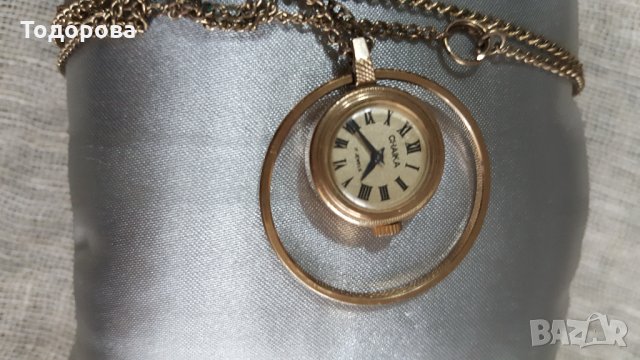 Позлатен дамски руски механичен часовник "Чайка", снимка 2 - Антикварни и старинни предмети - 31180068