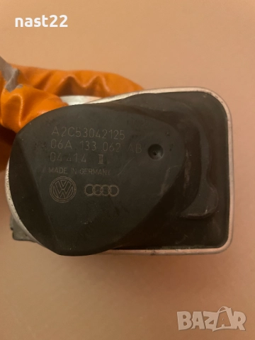 Дроселова клапа Голф 5 1.6 102/VW GOLF 5/06A 133 062 AB, снимка 2 - Части - 52471034