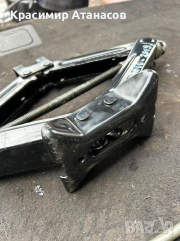 Крик за Тойота Авенсис T27. Комби. 2015-2019г, снимка 4 - Аксесоари и консумативи - 53935409