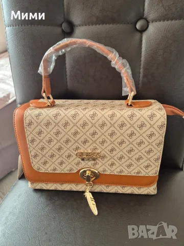 Нова дамска чанта ,Guess 