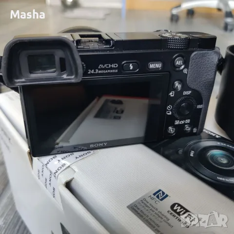 Sony A6000 + 2 обективa Sony SEL 16-50mm f/3.5-5.6 PZ обектив Sony SEL 55-210mm, снимка 5 - Фотоапарати - 55898817
