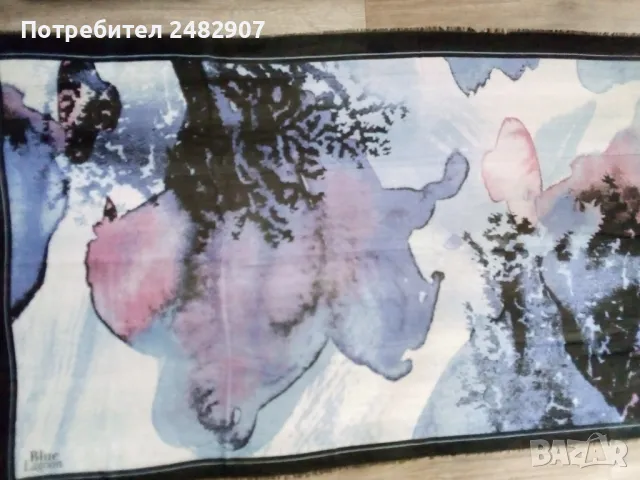 Парео "Oriflame" , снимка 4 - Шалове - 49232760