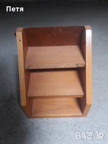 Поставка за стена 