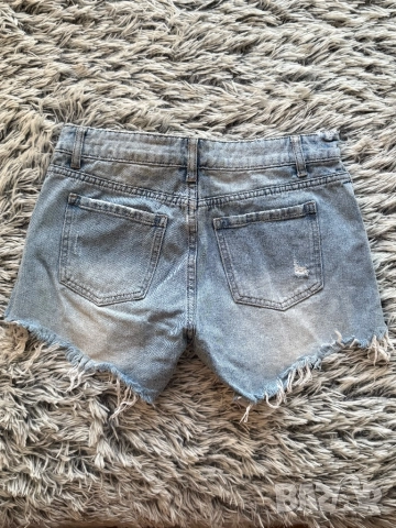 Дамски дънкови панталонки, снимка 2 - Къси панталони и бермуди - 51694992