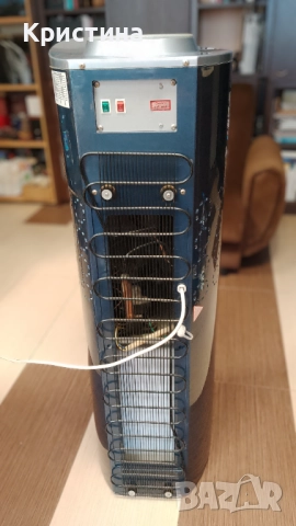 Диспенсър за гореща, стайна и студена вода + празен Галон 19л, снимка 3 - Други - 52350552