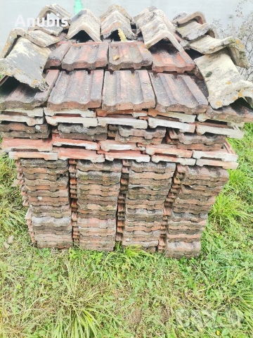 керемиди стари в добро състояние и здрави 