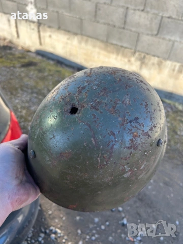 Военни каски, снимка 4 - Антикварни и старинни предмети - 53164221
