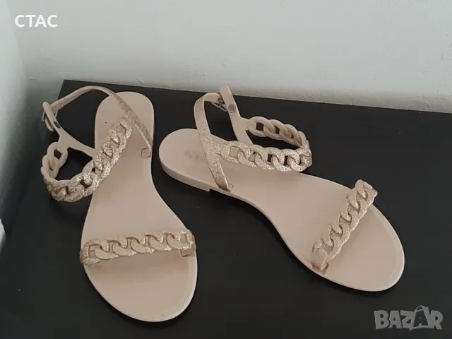 Луксозни обувки със сребрист брокат/номер35, снимка 10 - Дамски ежедневни обувки - 49674337