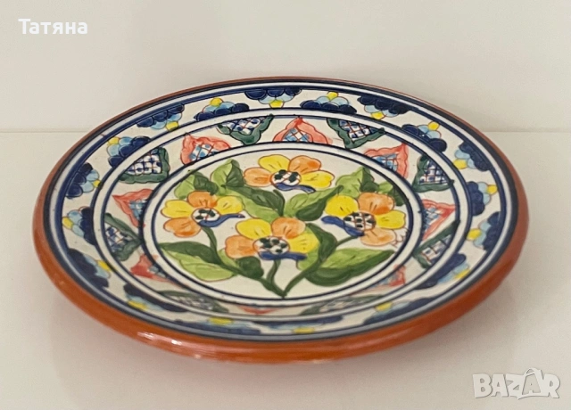 Maquenista Redondo Португалска флорална теракотена керамична чиния с подпис, снимка 7 - Други ценни предмети - 53122853
