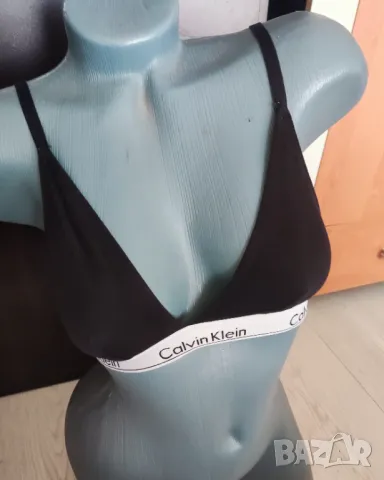 Calvin Klein сутиени 