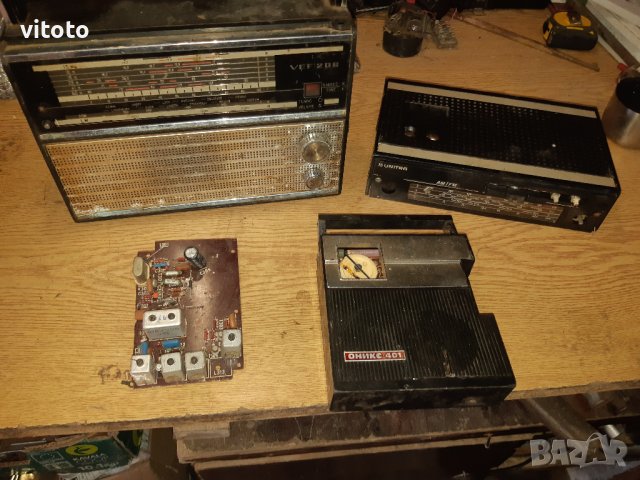 Радио,касетофони,гамофони,платки, снимка 2 - Друга електроника - 42613876