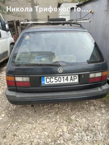 Спешно продавам  за части  Фолксваген Пасат комби бензин 92г, снимка 2 - Автомобили и джипове - 47604842