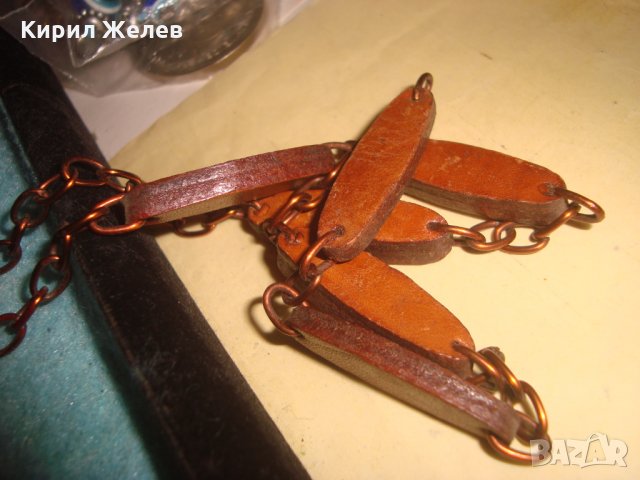 СТАР ВИНТИДЖ ГЕРДАН от КОЖА РЪЧНА МАЙСТОРСКА ИЗРАБОТКА с МЕДНО СИНДЖИРЧЕ РЕТРО БИЖУ 25516, снимка 3 - Антикварни и старинни предмети - 35527291