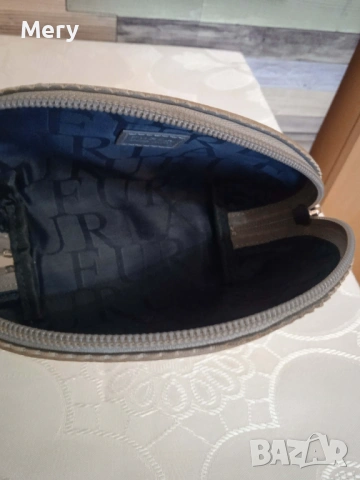 Луксозни козметични несесери Furla Camelia , снимка 5 - Портфейли, портмонета - 54062577