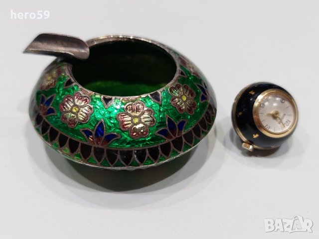 Сребърен пепелник с емайл и дамски часовник-колие топка с емайл, снимка 1