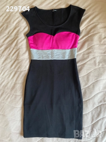 Рокля по тялото