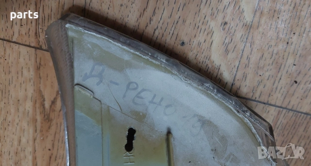 Десен Мигач Рено 19 - 181916B, снимка 5 - Части - 53299810