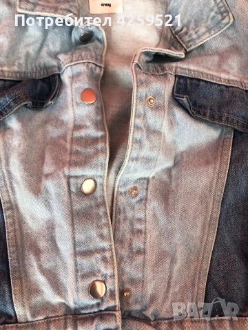 Късо дънково яке, снимка 3 - Якета - 54279116