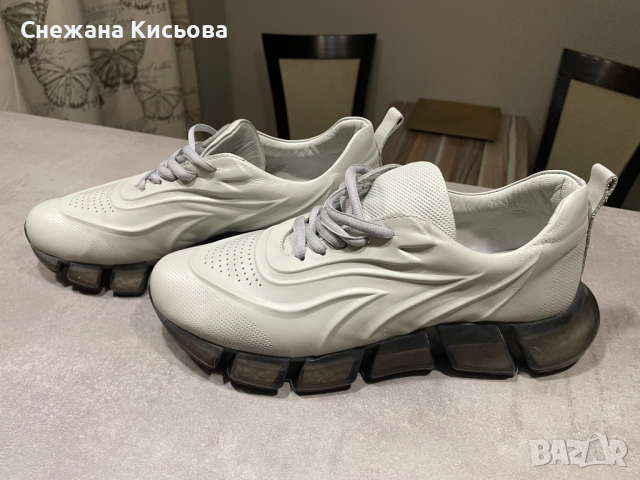 Маратонки естествена кожа, снимка 2 - Маратонки - 36541671