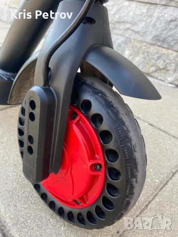 Електрическа Тротинетка iScooter 350W, снимка 10 - Скейтборд, ховърборд, уейвборд - 51371054