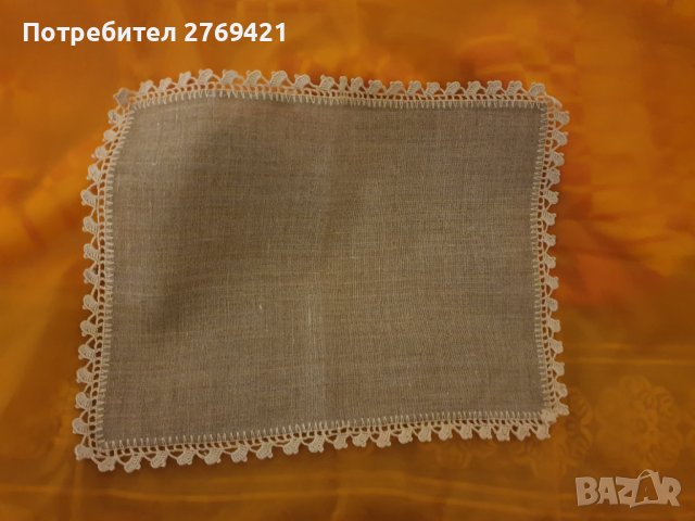 Покривка за маса плетена на една кука с размери 30 на 39 сантиметра , снимка 3 - Декорация за дома - 36607235