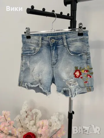 Къси дънки, размер ХS, снимка 7 - Къси панталони и бермуди - 49507674