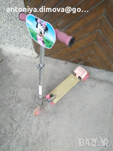 Детски скутер Мини маус