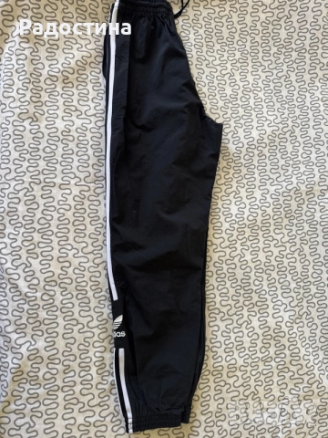 Анцуг ADIDAS размер 34, снимка 2 - Спортни дрехи, екипи - 56447039
