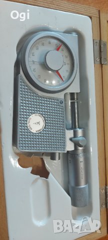 Микрометър 0-25мм със микронен часовник 2микрона KS, снимка 2 - Шублери - 38031953