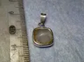 АР ДЕКО СТИЛ СКЪПОЦЕНЕН СРЕБЪРЕН ПЕНДАНТ СРЕБРО 925 с ШЛИФОВАН ЛУНЕН КАМЪК РЪЧНА ИЗРАБОТКА 49777, снимка 1