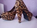 Леопардови дамски обувки на ток уникален стилен модел , снимка 2