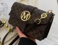 Елегантен модел дамска чанта през рамо, цвят кафе, снимка 1