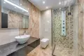 Продаваме Тристаен Апартамент В Лагера, снимка 7