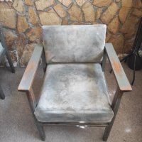 Трапезен стол с дървени подлакътници, снимка 1 - Столове - 40358015