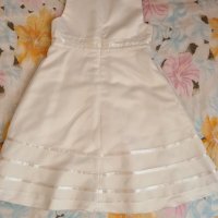 Детска рокля за шаферка, снимка 5 - Детски рокли и поли - 33749532
