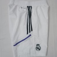 Adidas Real Madrid Shorts оригинални гащета S Адидас Реал Мадрид шорти, снимка 2 - Спортни дрехи, екипи - 44338075