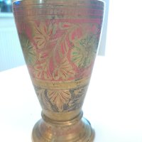 Стара метална ваза, снимка 2 - Антикварни и старинни предмети - 44319317