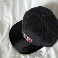 Черна шапка с козирка OBEY реплика, снимка 9 - Шапки - 37099928