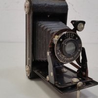 Фотоапарат Kodak Junior six20, снимка 1 - Фотоапарати - 29954015