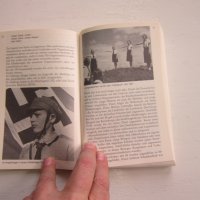 Армейска военна книга 2 световна война   Хитлер  15, снимка 4 - Специализирана литература - 31158324