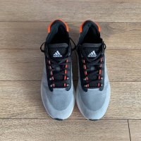 Мъжки спортни маратонки Adidas Avryn | 42 2/3 номер, снимка 3 - Спортни обувки - 42842884