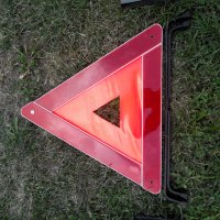 Оригинален сгъваем триъгълник със стойка и светлоотразителна триъгълна лента за Ситроен!, снимка 6 - Аксесоари и консумативи - 29468223