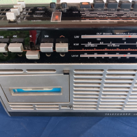 TELEFUNKEN bajazzo compact 101 C, снимка 9 - Радиокасетофони, транзистори - 44589979