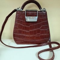 Винтидж чанта от естествена кожа  Nina Ricci, снимка 1 - Чанти - 40336148