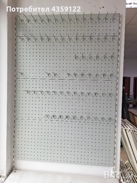 Перфорирани панели и куки, снимка 1