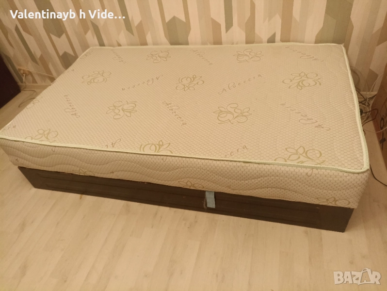 легло с механизъм и матрак , снимка 1