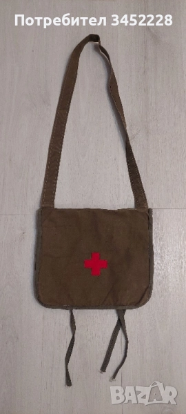 Стара медицинска чанта военна от соца за ценители , снимка 1